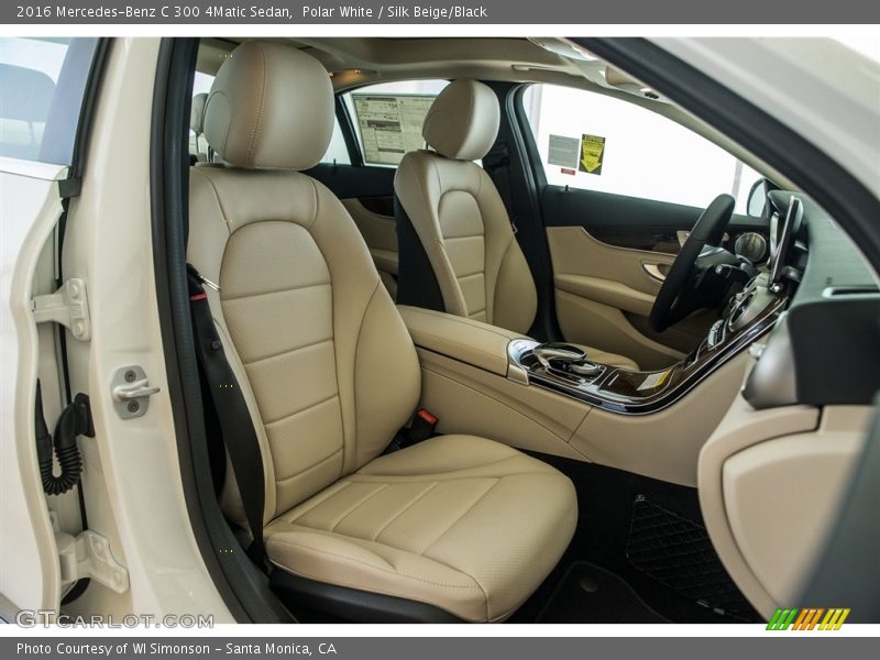 Polar White / Silk Beige/Black 2016 Mercedes-Benz C 300 4Matic Sedan