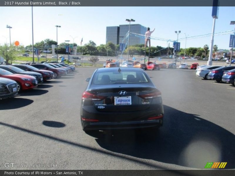 Black / Black 2017 Hyundai Elantra Limited