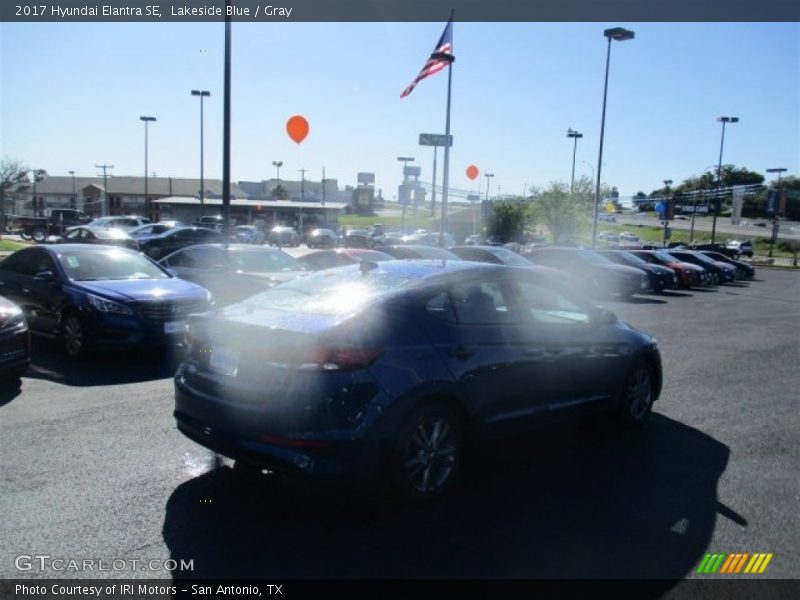 Lakeside Blue / Gray 2017 Hyundai Elantra SE