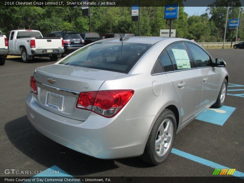 Silver Ice Metallic / Jet Black 2016 Chevrolet Cruze Limited LT
