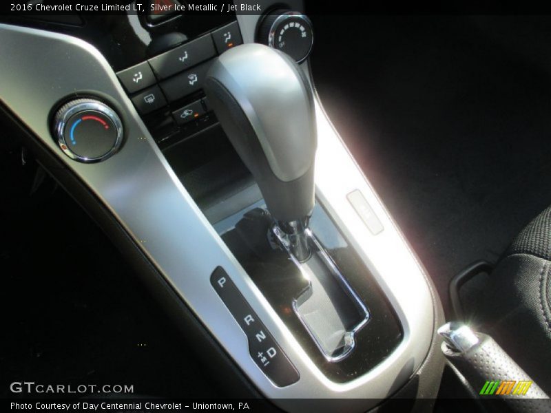 Silver Ice Metallic / Jet Black 2016 Chevrolet Cruze Limited LT
