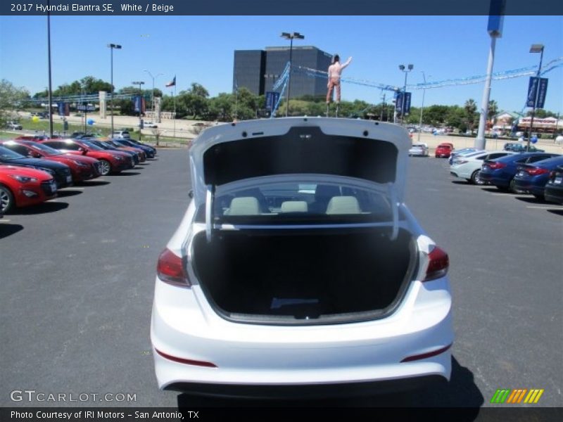 White / Beige 2017 Hyundai Elantra SE