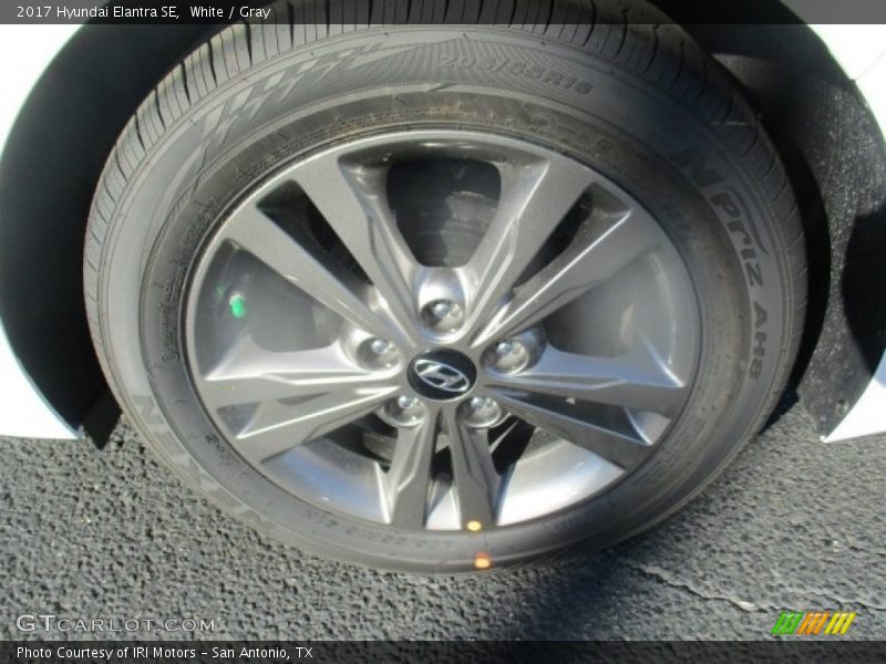 White / Gray 2017 Hyundai Elantra SE