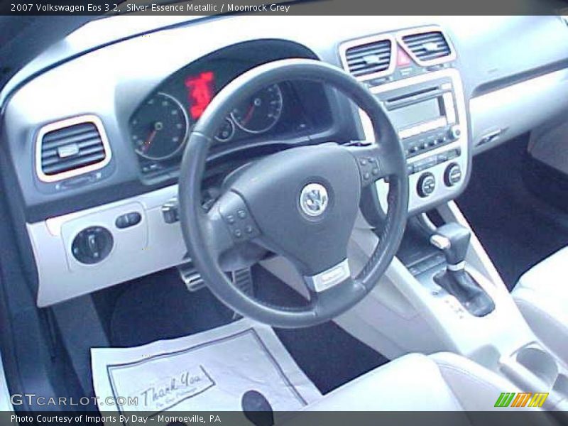 Silver Essence Metallic / Moonrock Grey 2007 Volkswagen Eos 3.2