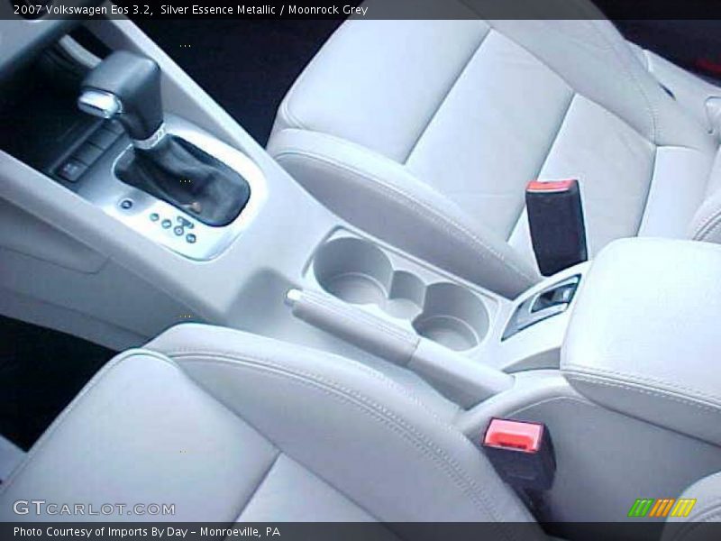 Silver Essence Metallic / Moonrock Grey 2007 Volkswagen Eos 3.2