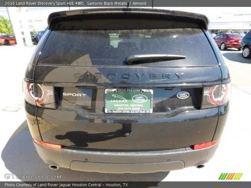 Santorini Black Metallic / Almond 2016 Land Rover Discovery Sport HSE 4WD