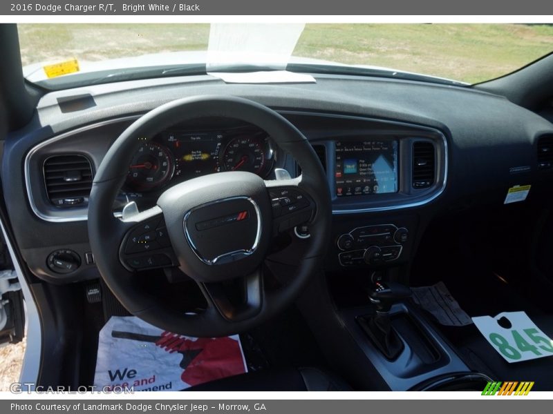 Bright White / Black 2016 Dodge Charger R/T
