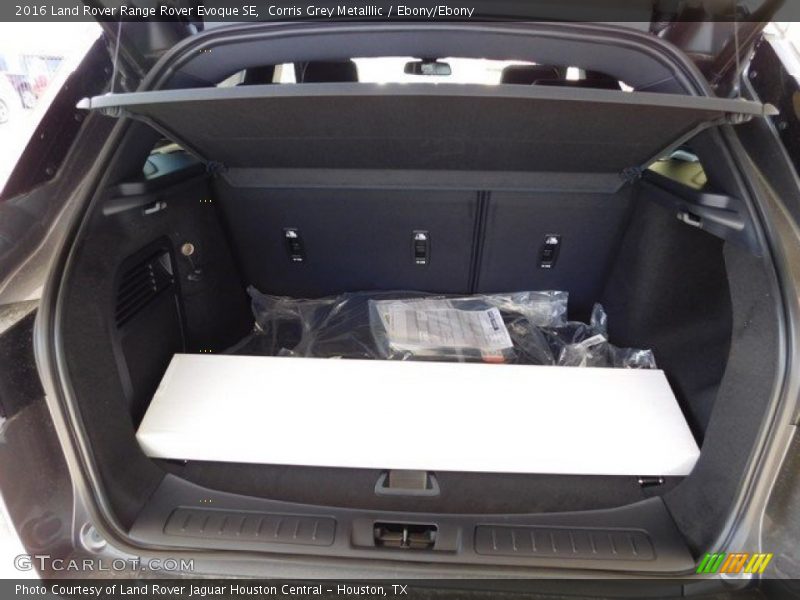 Corris Grey Metalllic / Ebony/Ebony 2016 Land Rover Range Rover Evoque SE