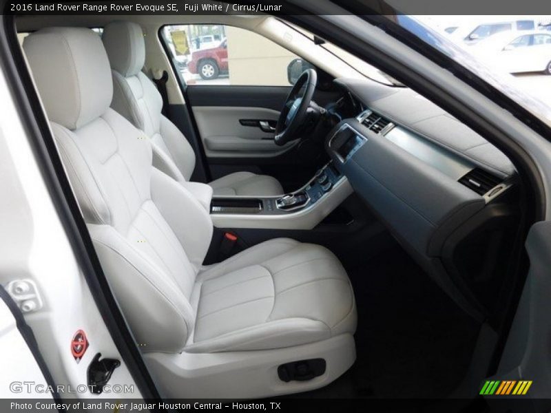 Fuji White / Cirrus/Lunar 2016 Land Rover Range Rover Evoque SE