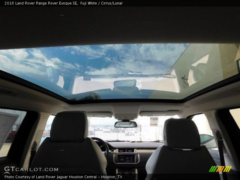 Fuji White / Cirrus/Lunar 2016 Land Rover Range Rover Evoque SE