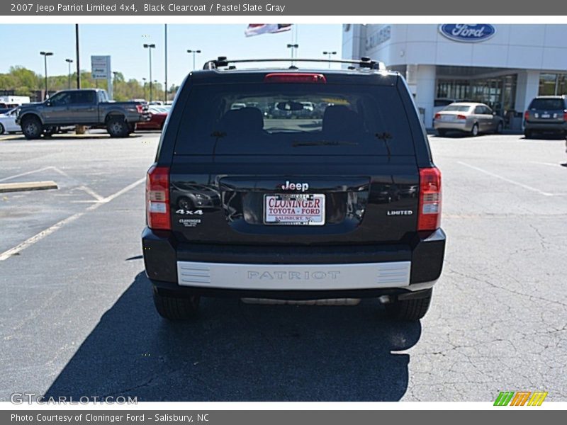 Black Clearcoat / Pastel Slate Gray 2007 Jeep Patriot Limited 4x4