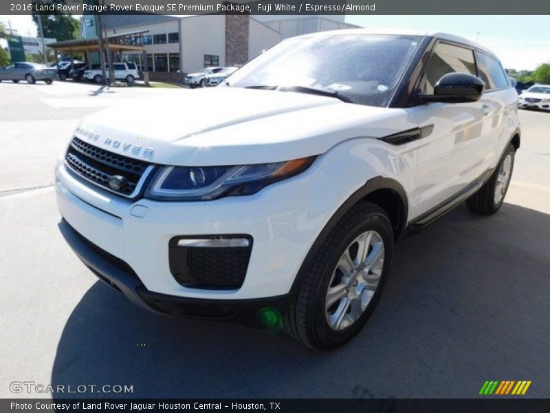 Fuji White / Espresso/Almond 2016 Land Rover Range Rover Evoque SE Premium Package