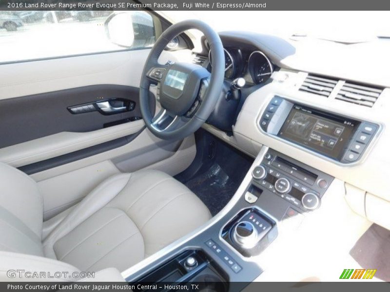 Fuji White / Espresso/Almond 2016 Land Rover Range Rover Evoque SE Premium Package