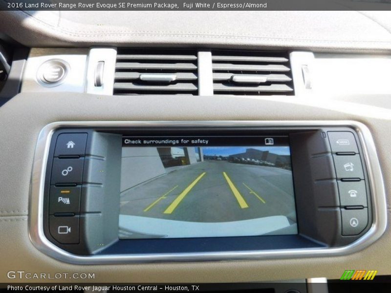 Fuji White / Espresso/Almond 2016 Land Rover Range Rover Evoque SE Premium Package