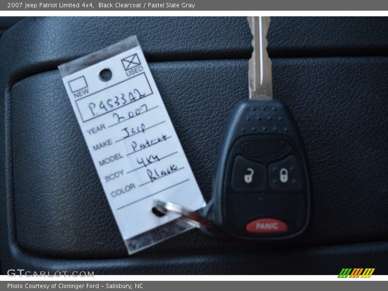 Black Clearcoat / Pastel Slate Gray 2007 Jeep Patriot Limited 4x4