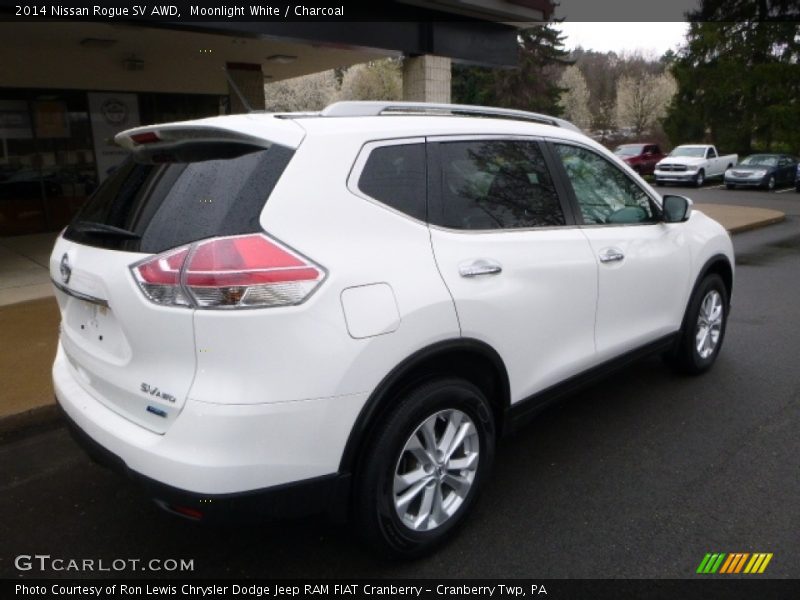 Moonlight White / Charcoal 2014 Nissan Rogue SV AWD