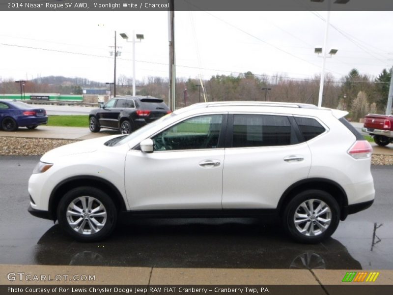 Moonlight White / Charcoal 2014 Nissan Rogue SV AWD