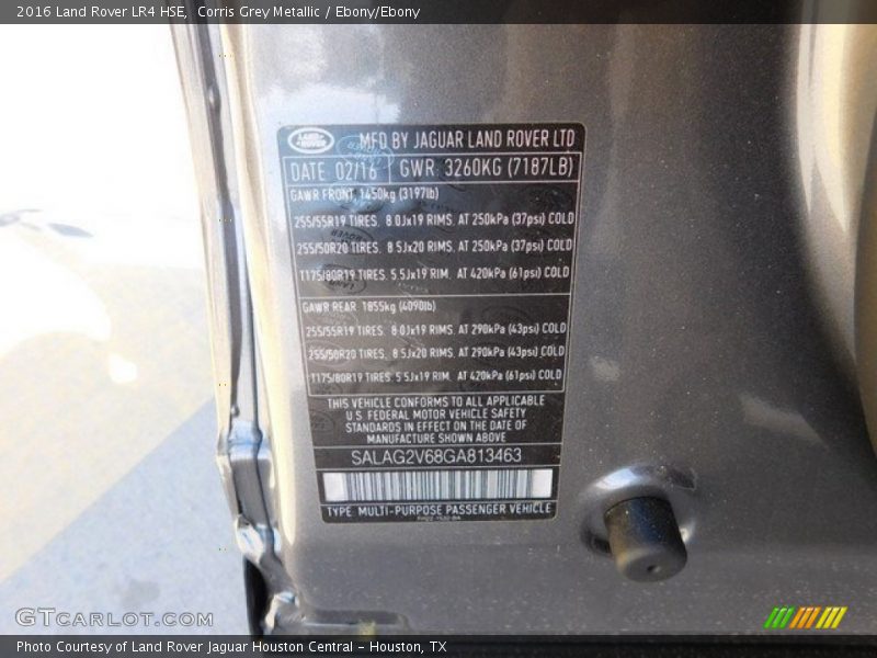 Corris Grey Metallic / Ebony/Ebony 2016 Land Rover LR4 HSE