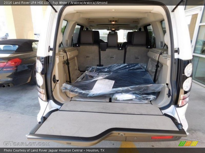 Fuji White / Arabica/Arabica/Almond 2016 Land Rover LR4 HSE LUX
