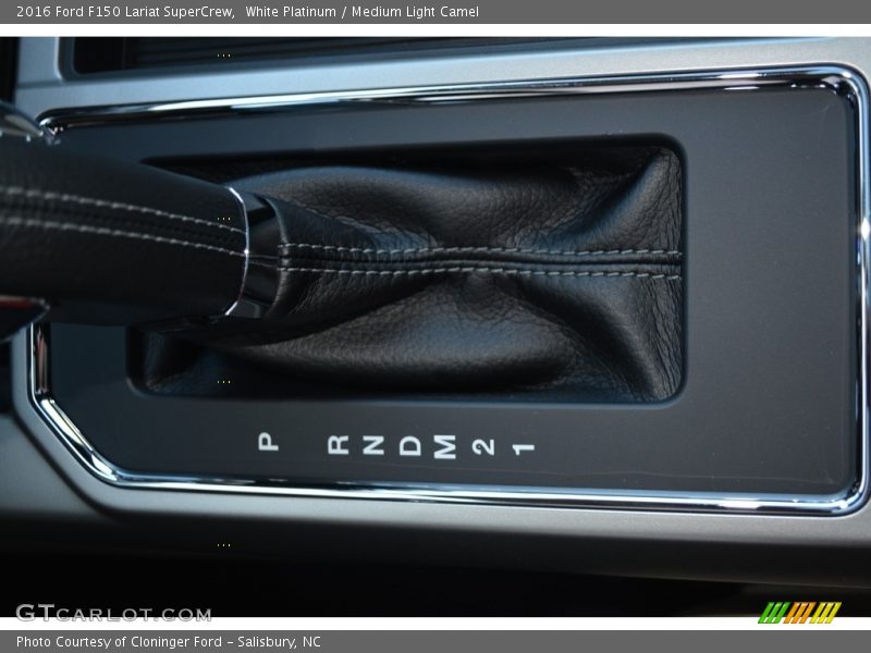 White Platinum / Medium Light Camel 2016 Ford F150 Lariat SuperCrew