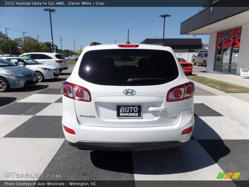 Glacier White / Gray 2012 Hyundai Santa Fe GLS AWD