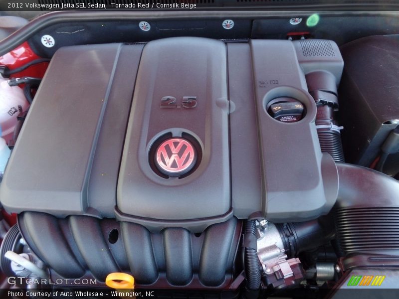 Tornado Red / Cornsilk Beige 2012 Volkswagen Jetta SEL Sedan