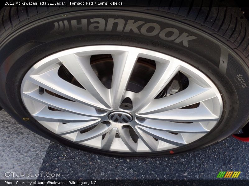 Tornado Red / Cornsilk Beige 2012 Volkswagen Jetta SEL Sedan