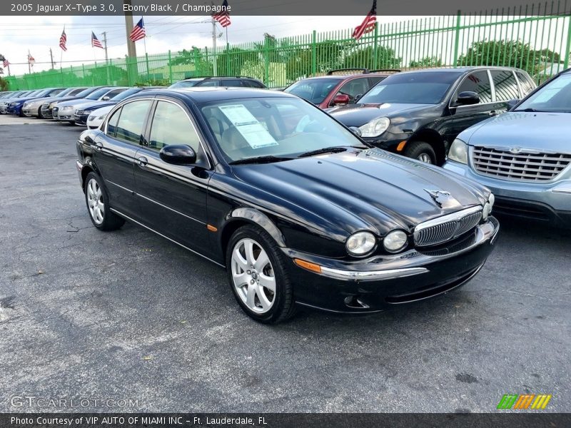 Ebony Black / Champagne 2005 Jaguar X-Type 3.0