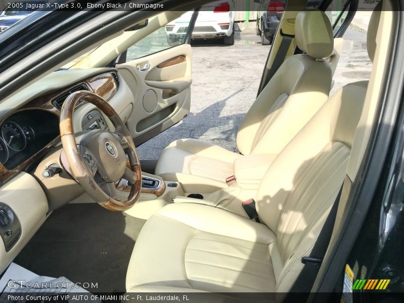 Ebony Black / Champagne 2005 Jaguar X-Type 3.0