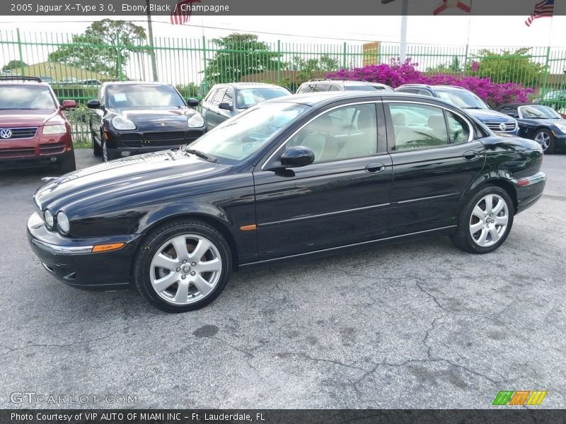 Ebony Black / Champagne 2005 Jaguar X-Type 3.0