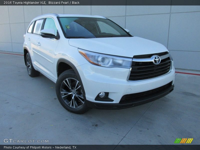 Blizzard Pearl / Black 2016 Toyota Highlander XLE
