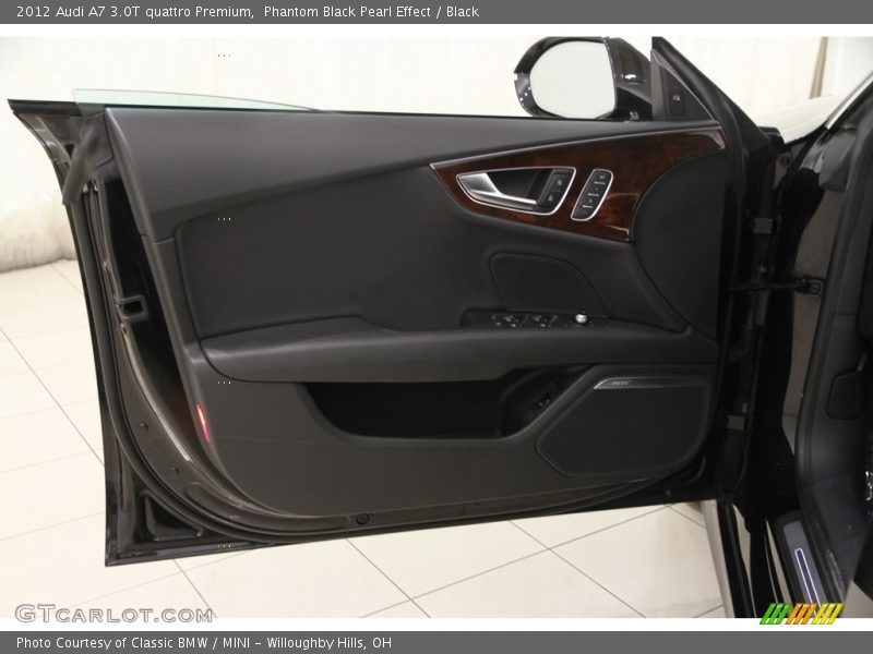Phantom Black Pearl Effect / Black 2012 Audi A7 3.0T quattro Premium