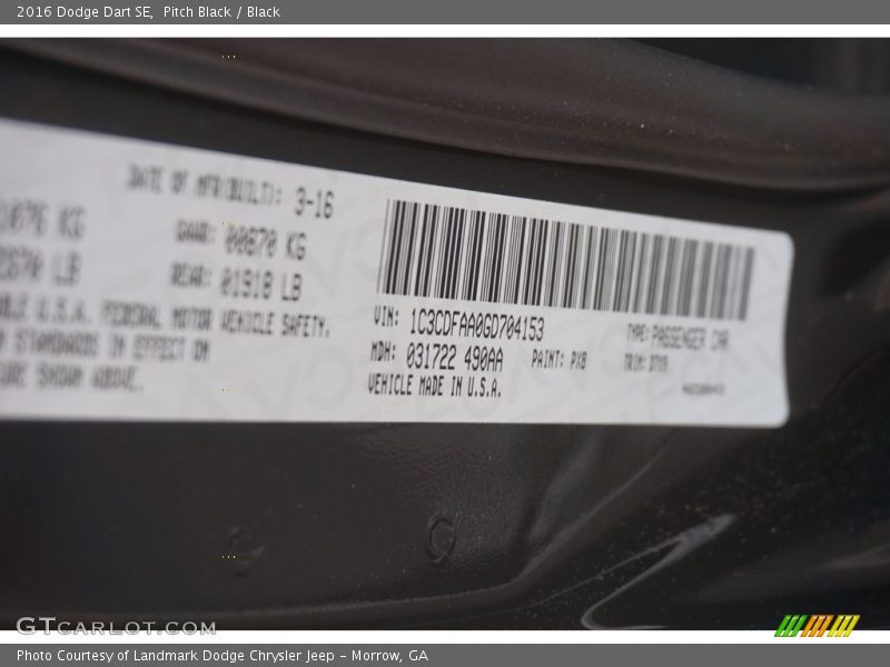 Pitch Black / Black 2016 Dodge Dart SE