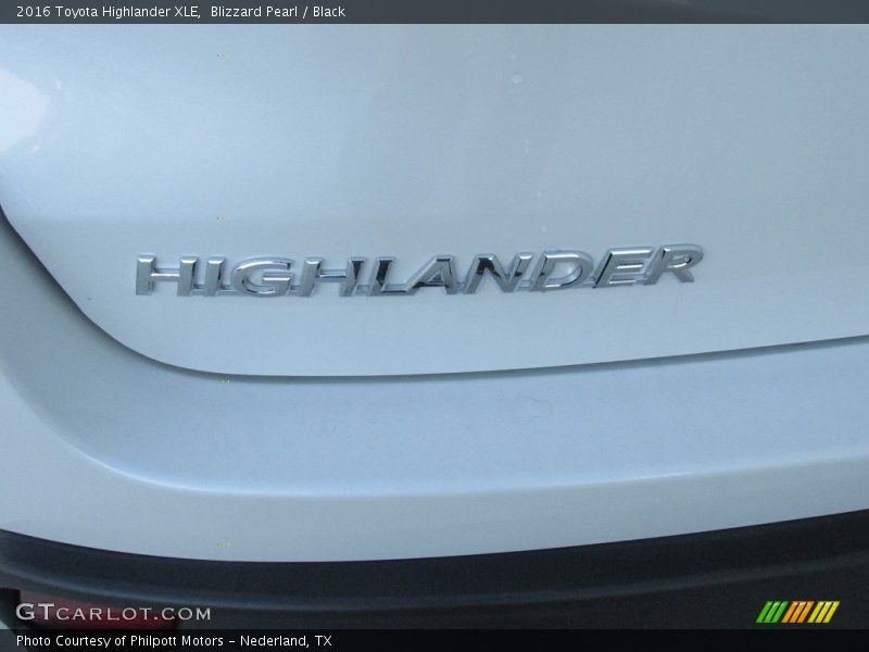 Blizzard Pearl / Black 2016 Toyota Highlander XLE