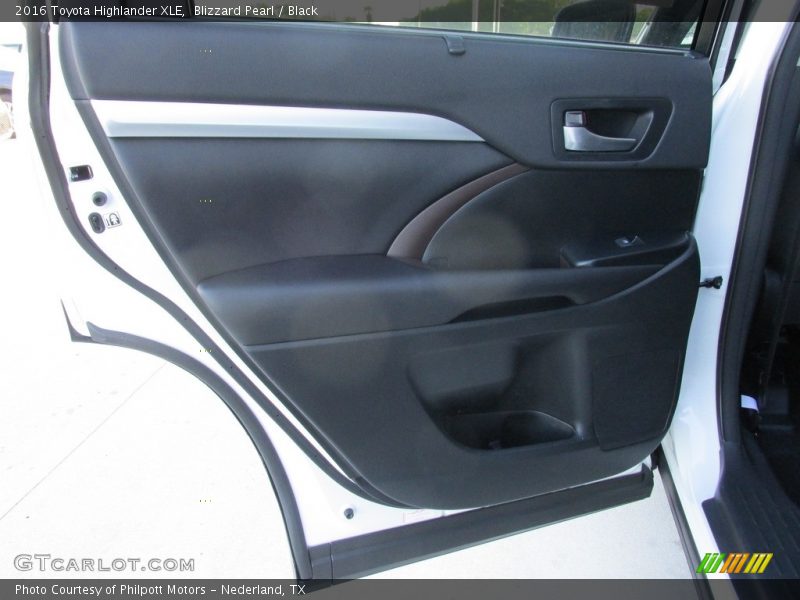 Blizzard Pearl / Black 2016 Toyota Highlander XLE