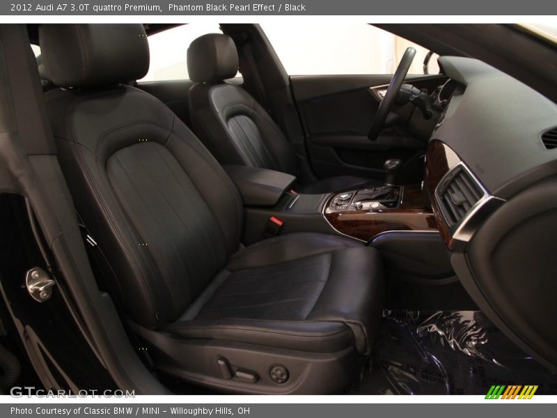 Phantom Black Pearl Effect / Black 2012 Audi A7 3.0T quattro Premium