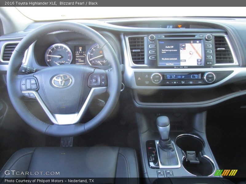 Blizzard Pearl / Black 2016 Toyota Highlander XLE