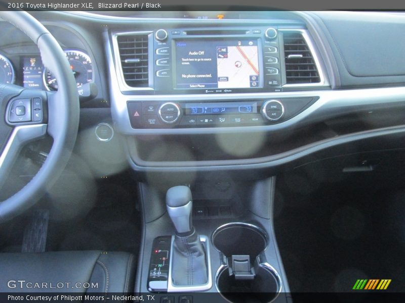 Blizzard Pearl / Black 2016 Toyota Highlander XLE