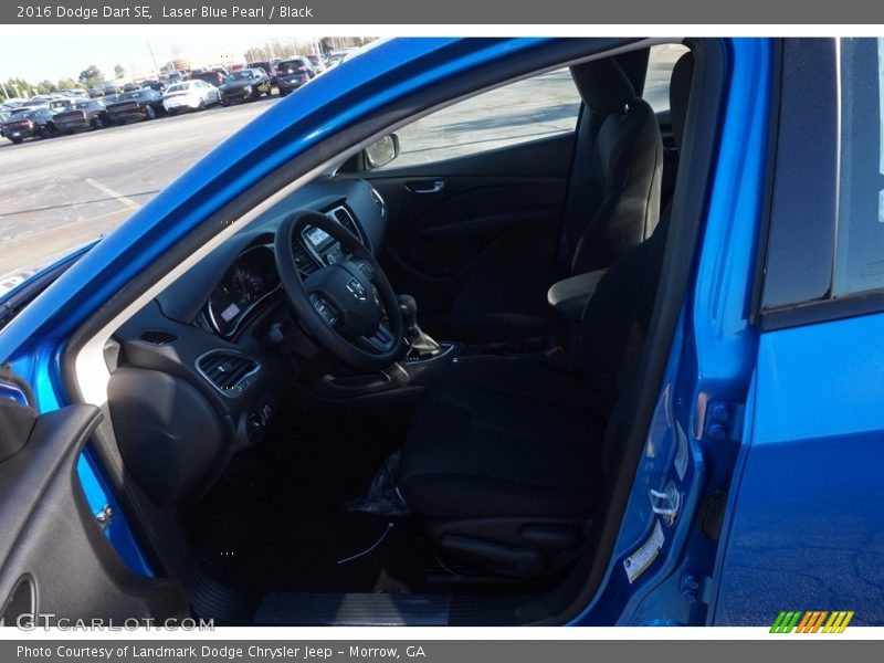 Laser Blue Pearl / Black 2016 Dodge Dart SE