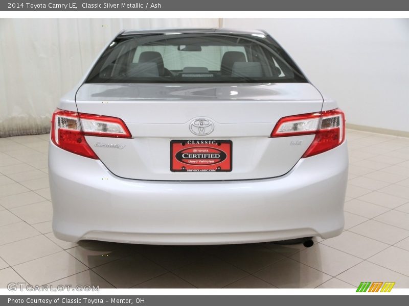 Classic Silver Metallic / Ash 2014 Toyota Camry LE