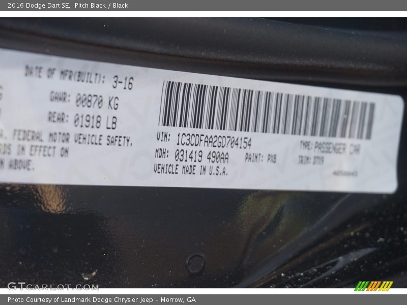 Pitch Black / Black 2016 Dodge Dart SE
