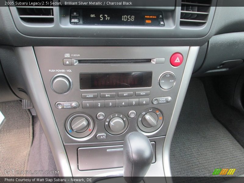 Brilliant Silver Metallic / Charcoal Black 2005 Subaru Legacy 2.5i Sedan