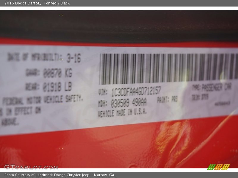 TorRed / Black 2016 Dodge Dart SE