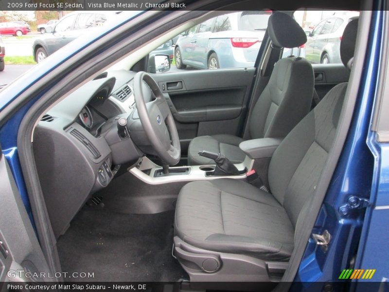 Vista Blue Metallic / Charcoal Black 2009 Ford Focus SE Sedan