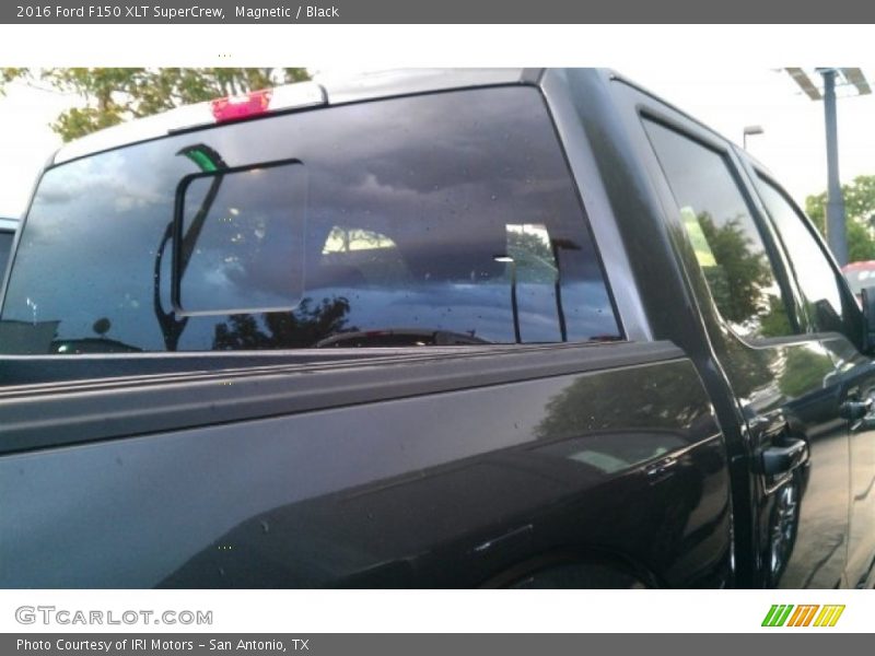 Magnetic / Black 2016 Ford F150 XLT SuperCrew
