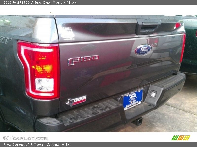 Magnetic / Black 2016 Ford F150 XLT SuperCrew