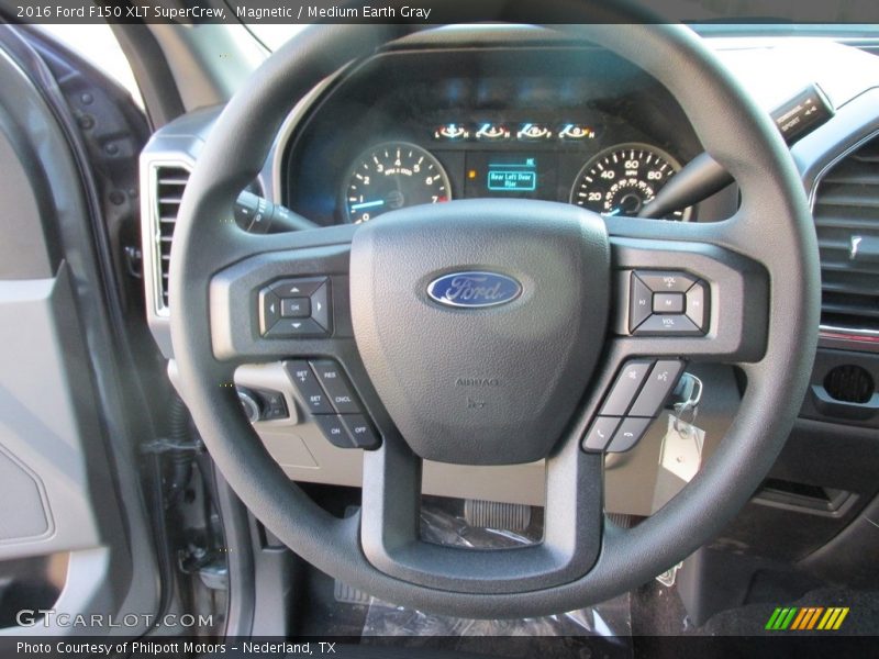 Magnetic / Medium Earth Gray 2016 Ford F150 XLT SuperCrew