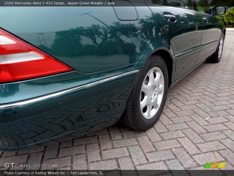 Aspen Green Metallic / Java 2000 Mercedes-Benz S 430 Sedan