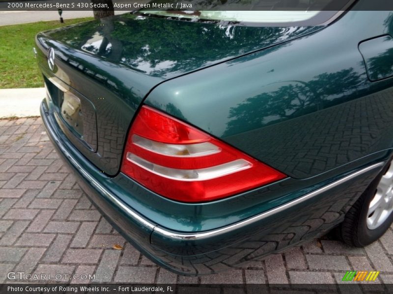 Aspen Green Metallic / Java 2000 Mercedes-Benz S 430 Sedan