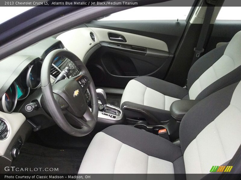 Atlantis Blue Metallic / Jet Black/Medium Titanium 2013 Chevrolet Cruze LS